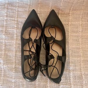 Loeffler Randall flats in good condition.